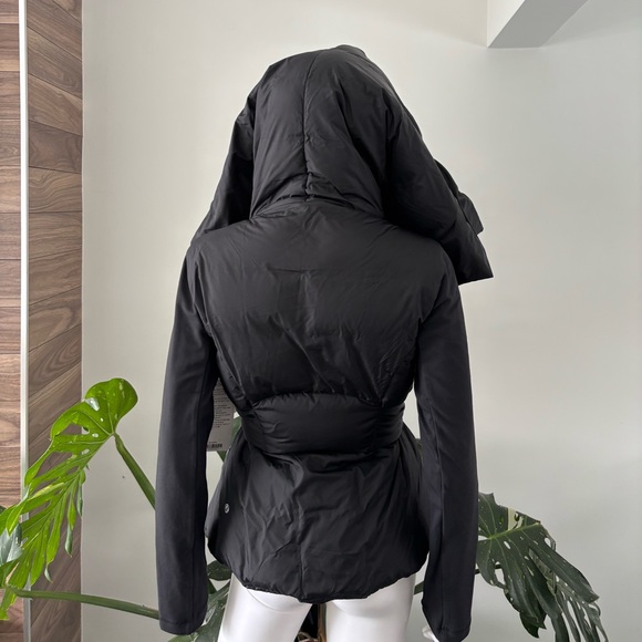 Lululemon Down To The Studio Jacket Black Reversible Slub Denim Black NWT 10❤️ - Picture 9 of 10